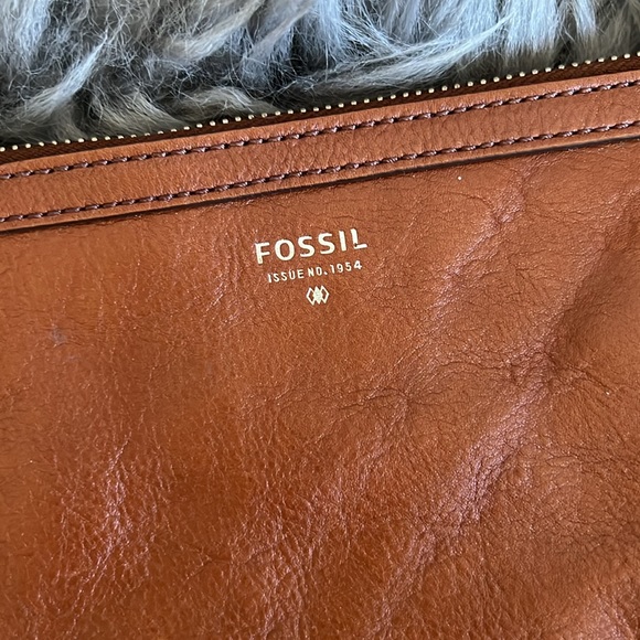 FOSSIL Real Leather Brown Zipper Sydney Tote Bag Purse - Picture 2 of 8